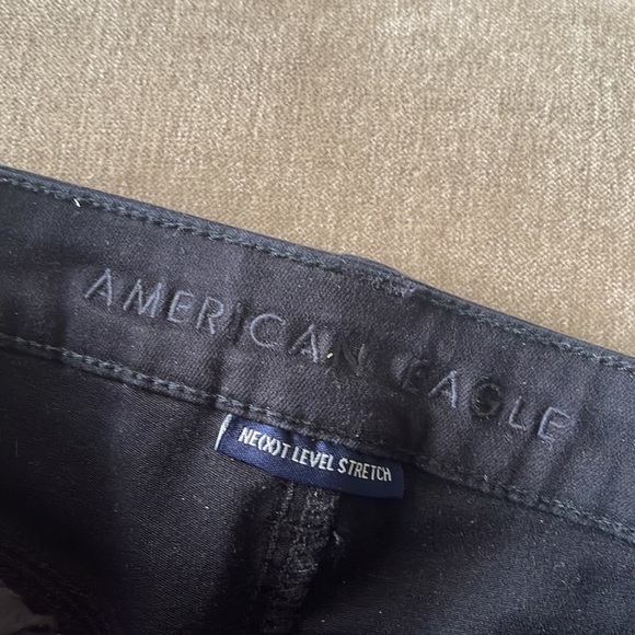 American Eagle Super High Rise Shorts - Black - Picture 3 of 9